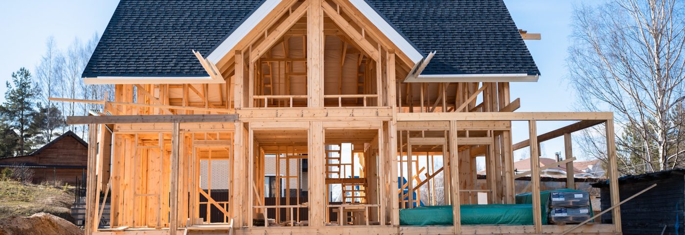 wooden-house-frame-construction-manufacture-of-houses-made-of-wood-.jpg